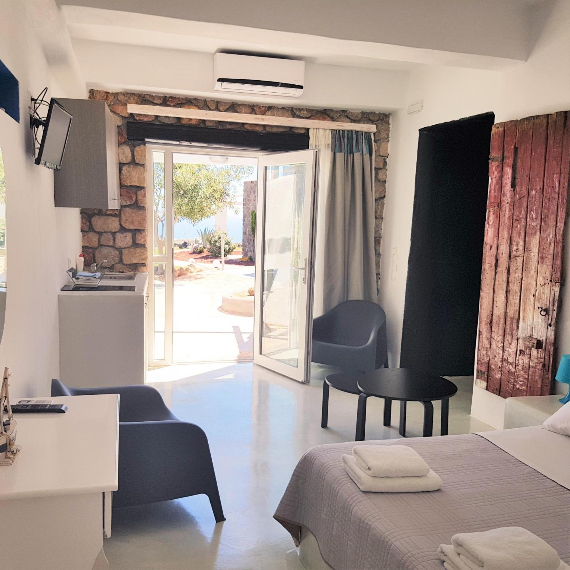 Thea Luxury Resort Fíra Kültér fotó