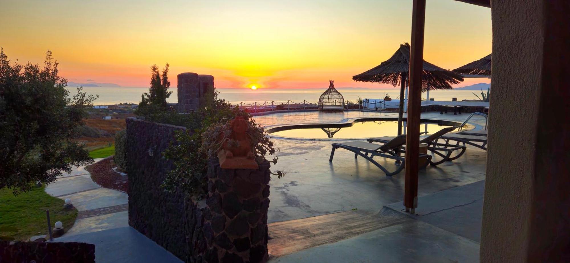 Thea Luxury Resort Fíra Kültér fotó